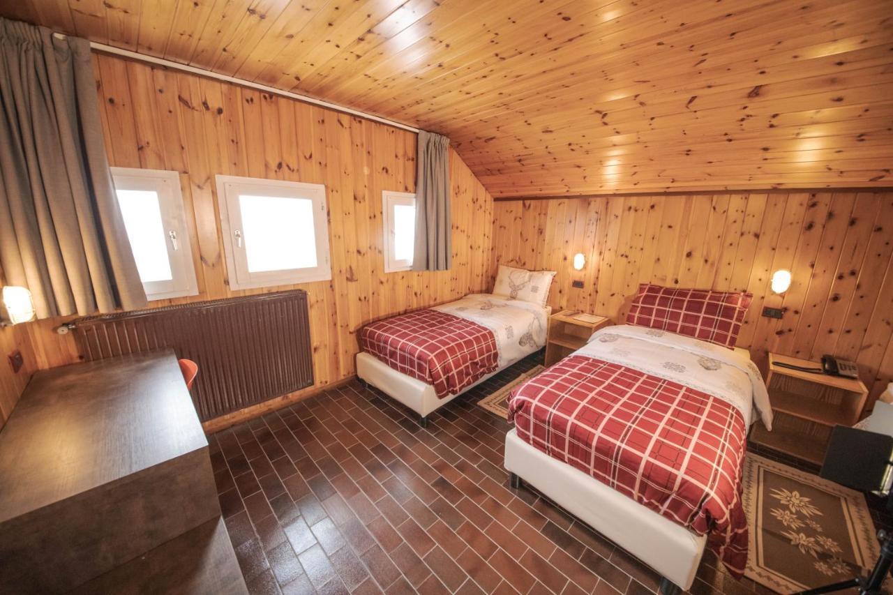 Albergo Quarto Pirovano Passo Stelvio Luaran gambar