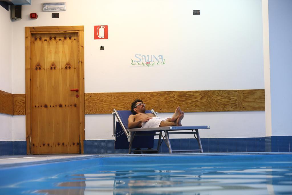 Albergo Quarto Pirovano Passo Stelvio Luaran gambar