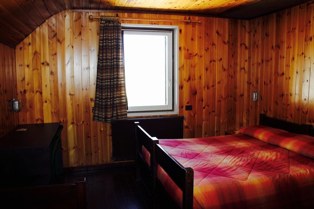 Albergo Quarto Pirovano Passo Stelvio Luaran gambar